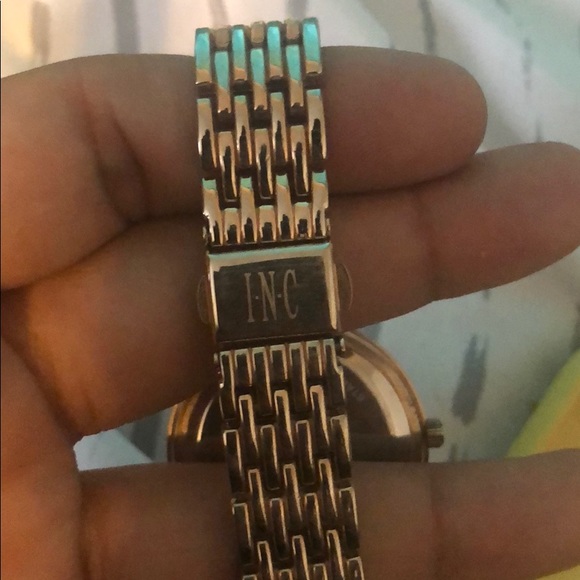 Michael Kors Watch - Picture 2 of 4